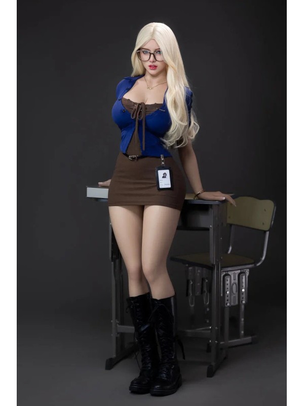 Free shipping European warehouse in stock 135CM 148CM 155CM 157CM TPE silicone lifelike sex doll HWC11 
